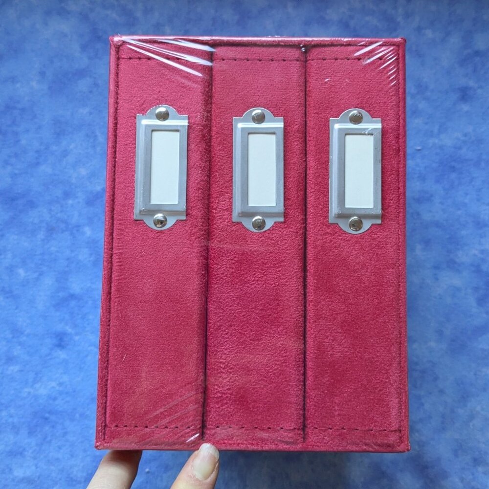 Faux suede boxed album set - Picture 2 of 7